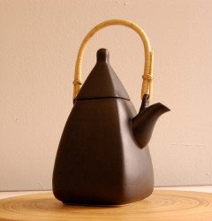Teiera grande in ceramica